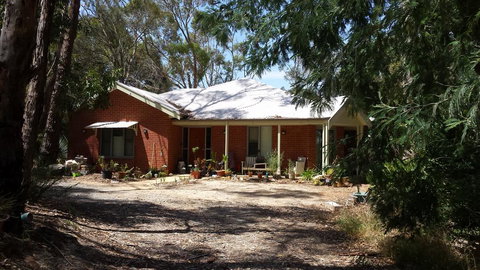 Stringybark Hills Retreat - ACT Tourism 2