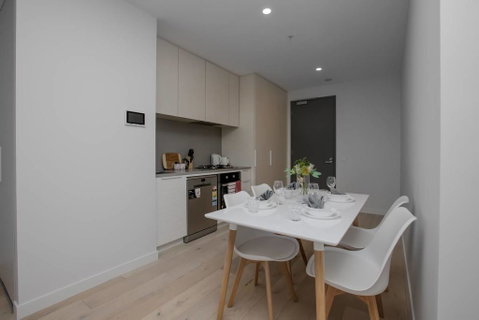 Stunning 2 Bdrms APT@Parkville Free Carpark+wifi - ACT Tourism 1