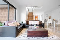 Stunning 3Beds near Knox Shopping CentroWantirna