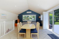 Book Salamander Bay Accommodation Vacations ACT Tourism ACT Tourism