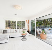 Stunning Oceanview Retreat Between Beach and Bush - ACT Tourism