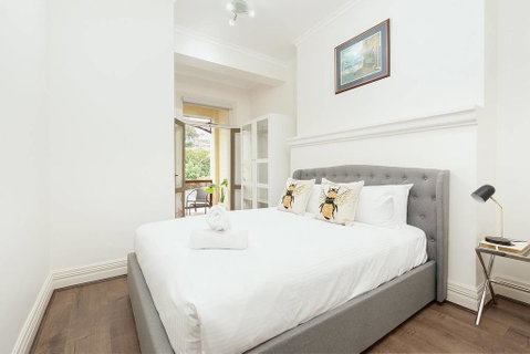 STUNNING SYDNEY HOME 1 - ACT Tourism 1