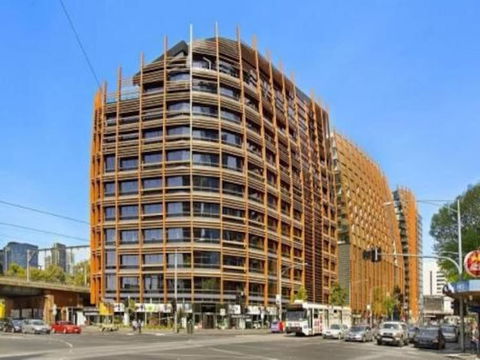 Stylish 1 Bedroom Apartment Amazing City Views - ACT Tourism 3