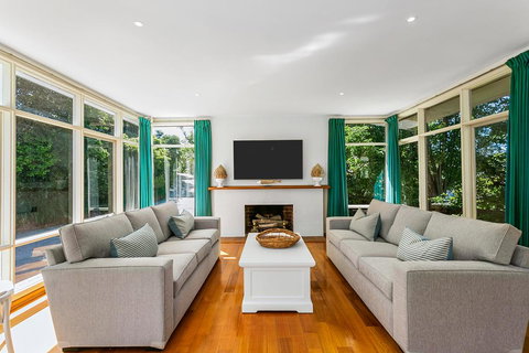 Sun Valley - Boutique Portsea Accommodation - ACT Tourism 2