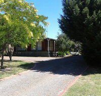 Sunburst Retreat - ACT Tourism