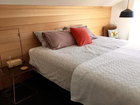 Sunny Side Up B&B Rye - ACT Tourism 1