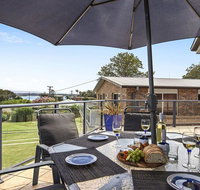 SunRay on Orama - spacious with great views - ACT Tourism