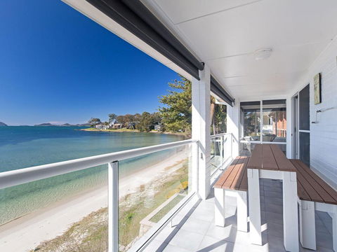 Sunrise Waters', 2/63 Soldiers Point Road - Stunning Waterfront Property - ACT Tourism 0