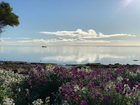 Sunset Cove Beach House - ACT Tourism 1