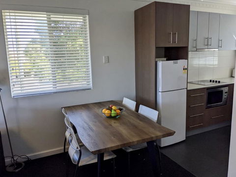 Superb 2 BR Apartment Minutes To CBD- Cen8 - ACT Tourism 2