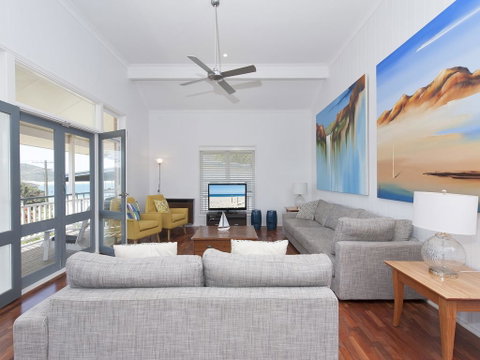 Surf Break - 10B Tuna (Upstairs) - ACT Tourism 1
