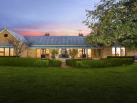 Sutton Downs - renovated country home on 100 acres