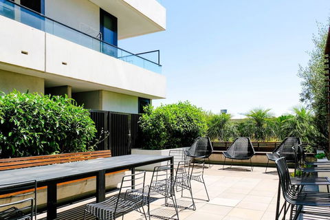 Sweet Home For Families @ Box Hill - ACT Tourism 0