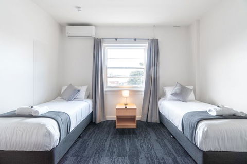 Sydney Junction Hotel - ACT Tourism 3