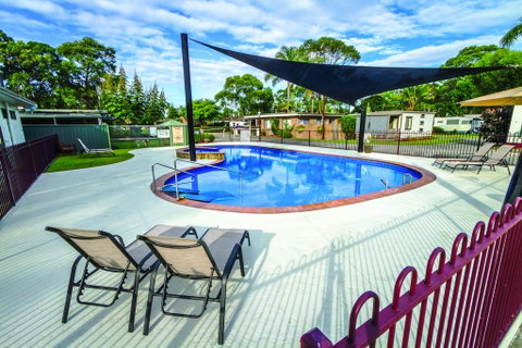 Tall Timbers Caravan Park - ACT Tourism 0