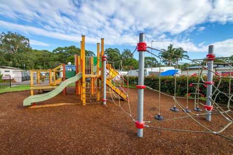 Tall Timbers Caravan Park - ACT Tourism 1