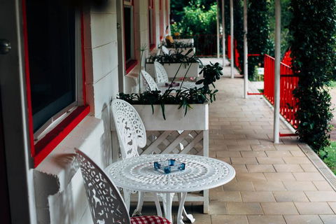 Tall Trees Motel Mountain Retreat - ACT Tourism 2