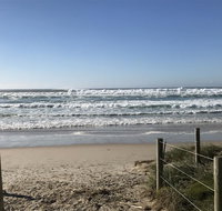 Tallow Beach Motel - ACT Tourism