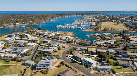Tanjil - A Stroll From The Water In Paynesville - ACT Tourism 0