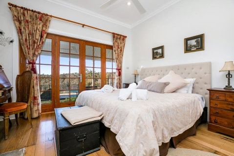 Taradale House Estate - ACT Tourism 0