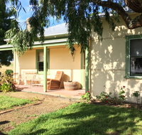 Tarndwarncoort - Farmer's Cottage - ACT Tourism