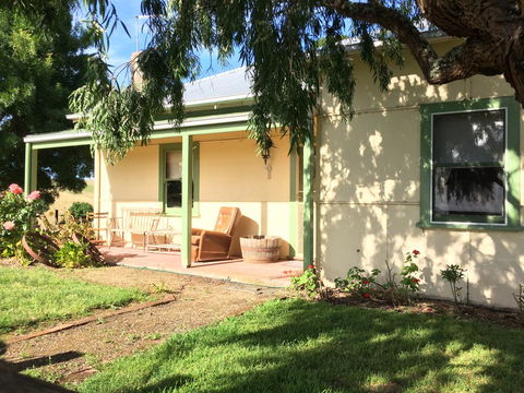 Tarndwarncoort - Farmer's Cottage - ACT Tourism 0