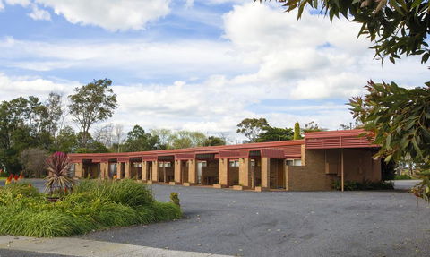 Tarra Motel - ACT Tourism 1