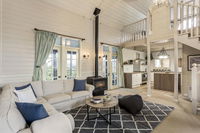 Book Frankford Accommodation Vacations ACT Tourism ACT Tourism