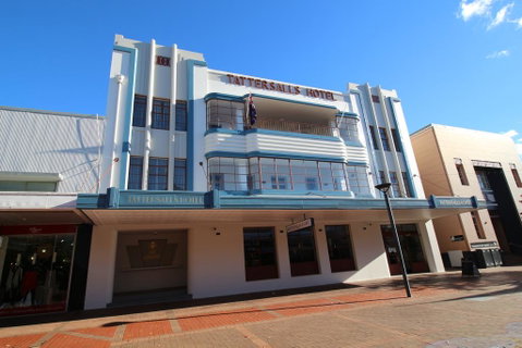 Tattersalls Hotel - ACT Tourism 0