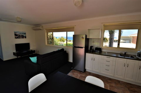 Telopea Cottage - ACT Tourism 2
