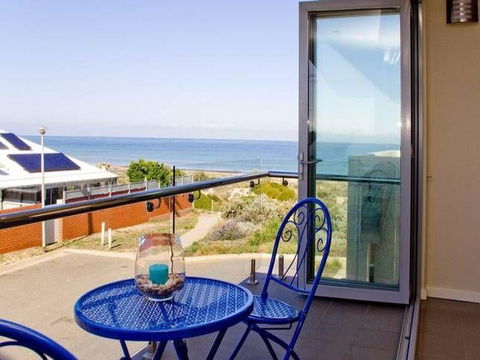 Tennyson View - ACT Tourism 0