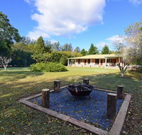 The Ambers - Comfortable family getaway - ACT Tourism
