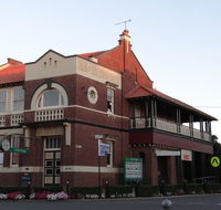 The Bank BB West Wyalong - ACT Tourism
