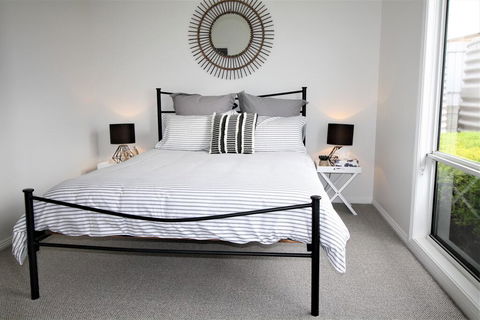 The Beach House - Point Turton - ACT Tourism 3