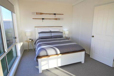 The Beach House - Point Turton - ACT Tourism 2