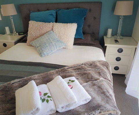 Birch Lane - ACT Tourism 28