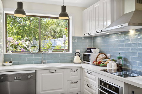 Birch Lane - ACT Tourism 11