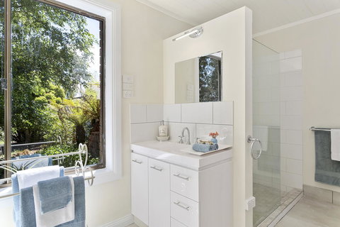 Birch Lane - ACT Tourism 9