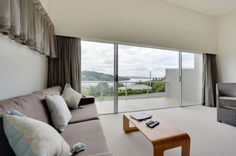 The Cove Kettering - ACT Tourism 22