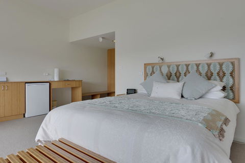 The Cove Kettering - ACT Tourism 23
