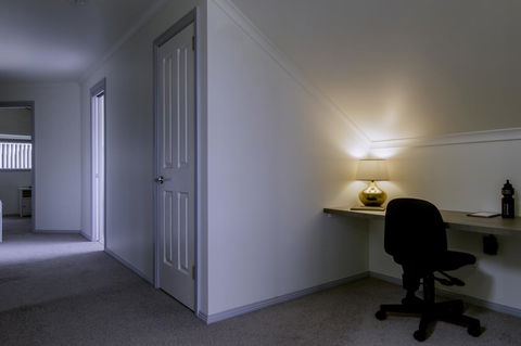 South Arm Luxury Loft - ACT Tourism 8