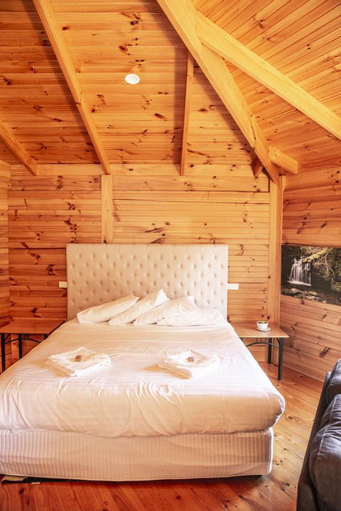 Little Norfolk Bay Events And Chalets - ACT Tourism 6