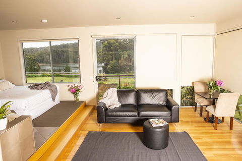 Little Norfolk Bay Events And Chalets - ACT Tourism 0