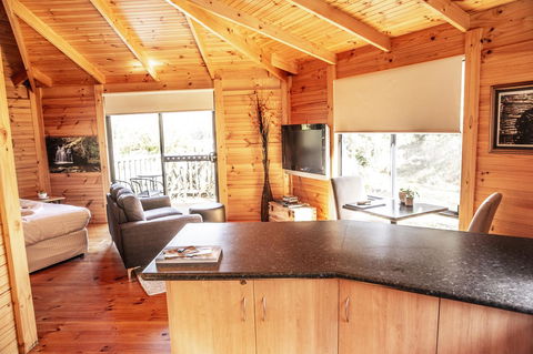 Little Norfolk Bay Events And Chalets - ACT Tourism 5