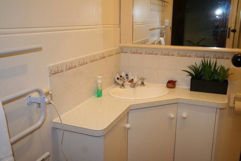 Moonah Central Apartments - ACT Tourism 1
