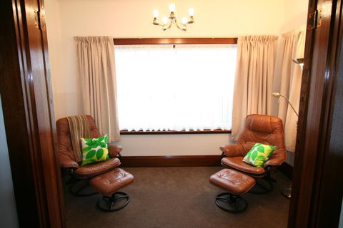 Moonah Central Apartments - ACT Tourism 25