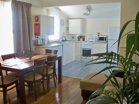 Moonah Central Apartments - ACT Tourism 38