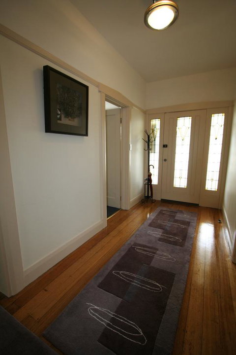 Moonah Central Apartments - ACT Tourism 24