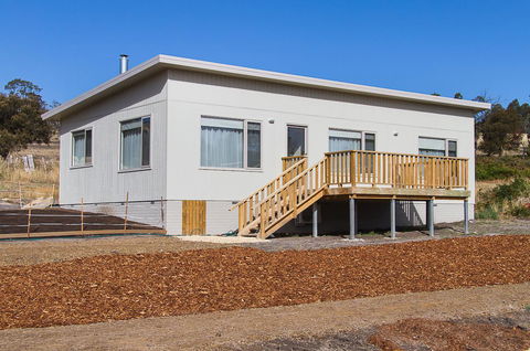 Catherine Lodge Farm Gate Cottages - ACT Tourism 9