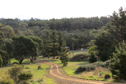 Catherine Lodge Farm Gate Cottages - ACT Tourism 20